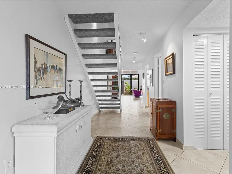 8133 SW 86th Ter — Photo 12