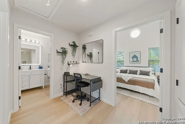 1104 S Gevers St — Photo 18