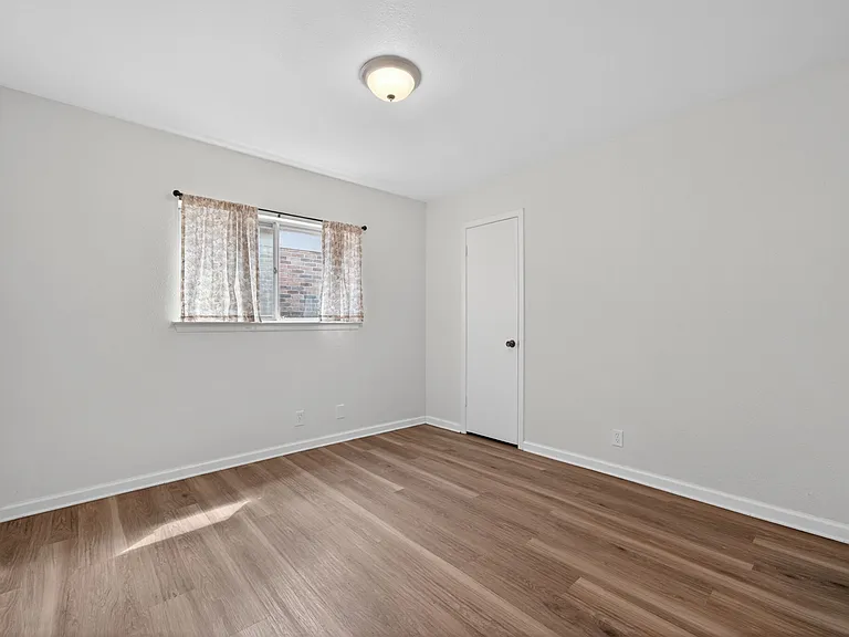 4659 Wetz Dr — Photo 19
