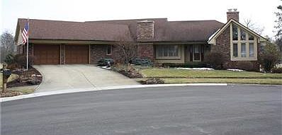 Sprawling Carmel ranch on Brookshire Golf Course.