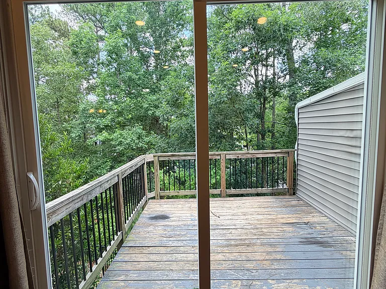 1113 Epiphany Rd — Photo 14