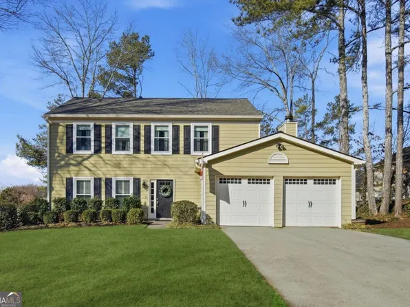 12140 Greenmont Walk, Alpharetta, GA 30009