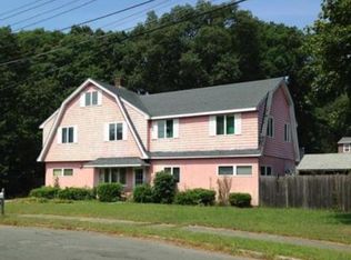 31 Whittier Rd, Wakefield, MA 01880