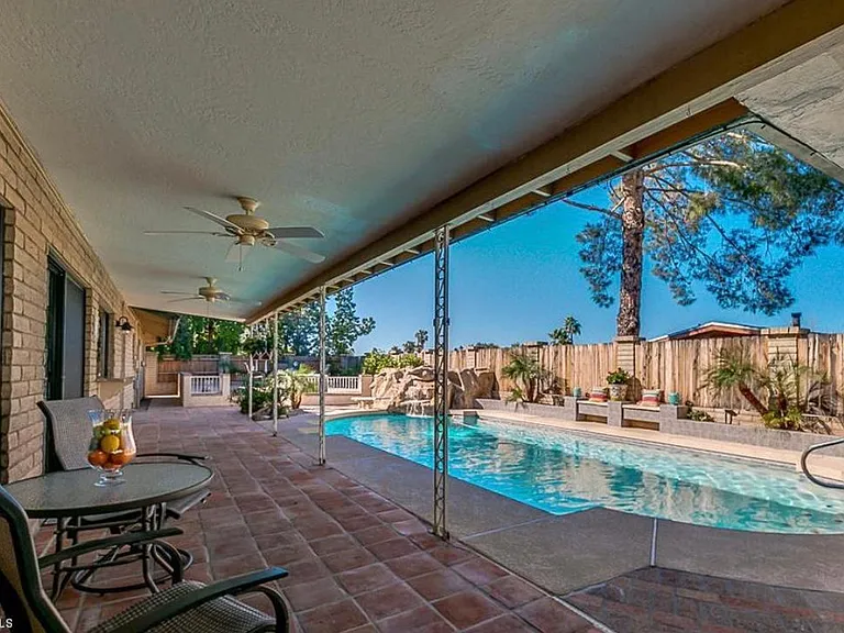 1502 W Aster Dr — Photo 21