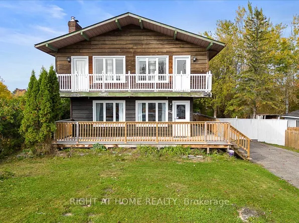424 Laurier St, Clarence Rockland, ON K4K 1E7