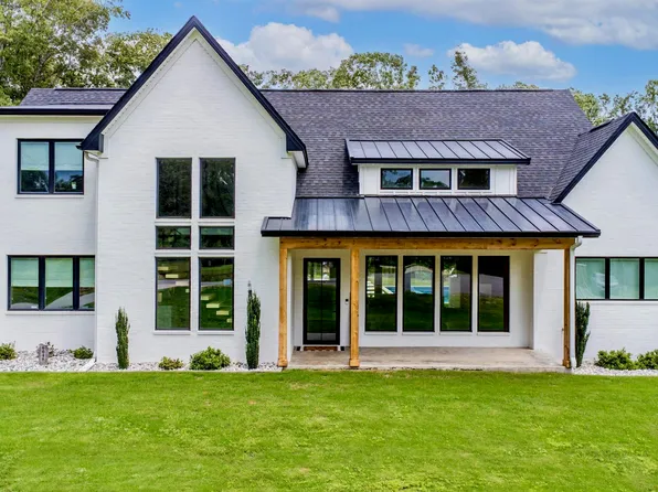 6048 Charley Pl, Benton, AR 72019