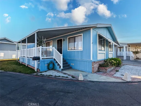 33 Lemon Via, Anaheim, CA 92801