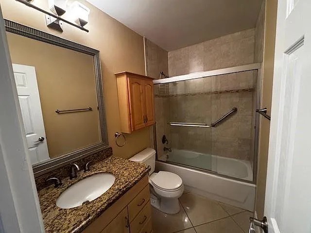2171 NE 66th St #801 — Photo 11