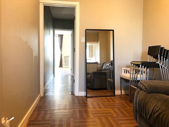 3rd image of 11 Stagg St #2B