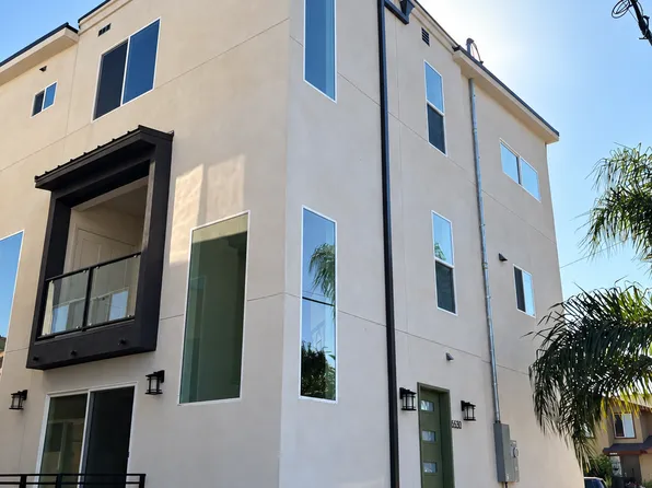 8438 Washington Ave, Midway City, CA 92655