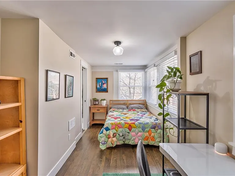 4244 Holmes St — Photo 23