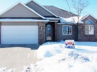 5020 Waller St, Ames, IA 50014