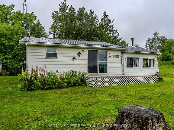 3rd image of 1177 Mountain Rd