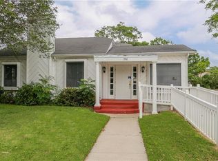 1752 Santa Fe St, Corpus Christi, TX 78404