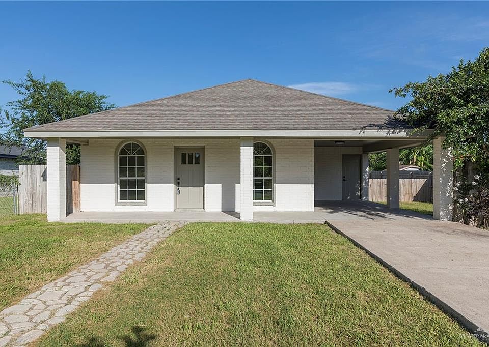 1st image of 403 McAllen St