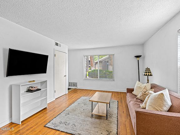 4th image of 1200 S Riordan Ranch St #101