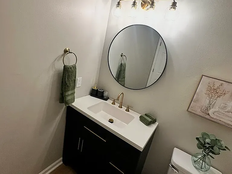 206 Moorhill Ave — Photo 34