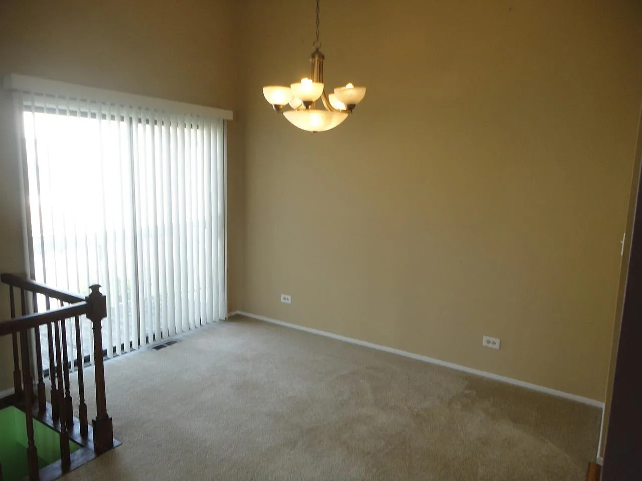 2 bed, 1050 sqft, $2,000 — Photo 4