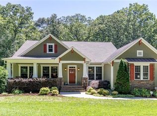 501 Auckland Ln, Matthews, NC 28104