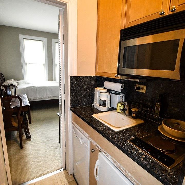 1st image of 54 E Cedar St APT 3S