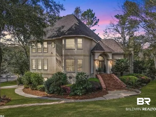 172 Clubhouse Cir, Fairhope, AL 36532
