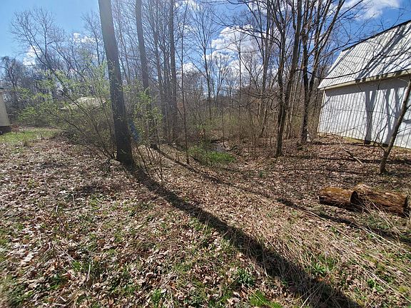 3rd image of 5145 Township Road 383