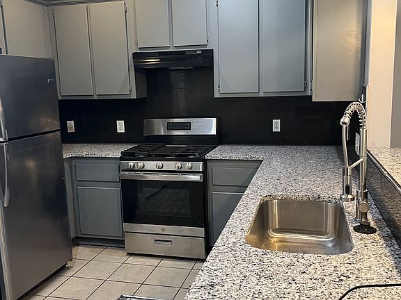 5th image of 4015 Redan Rd Unit 14