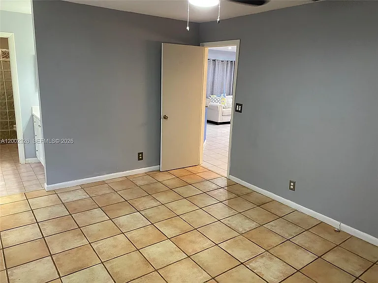 16387 Water Way #16387 — Photo 15