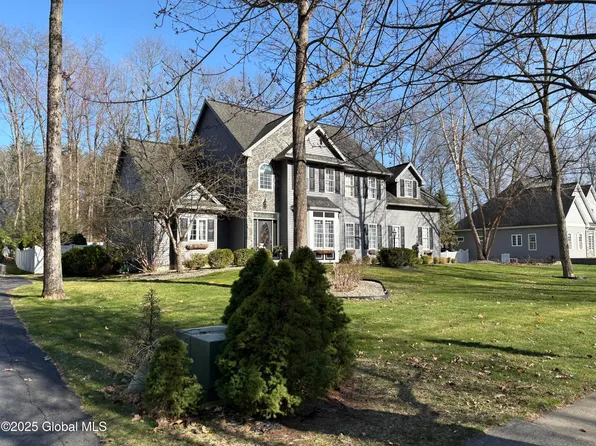 6 Arrowhead Road, Saratoga Springs, NY 12866