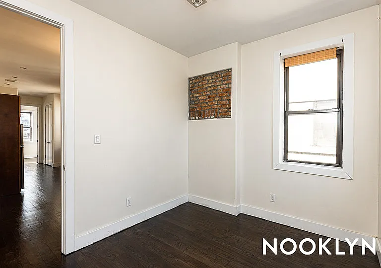 194 Humboldt St #4L — Photo 8