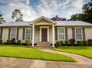 763 N Theater St, Saint Martinville, LA 70582