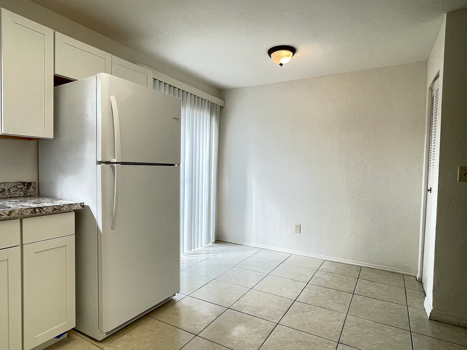 2 bed, 1.5 bath, 1024 sqft, $1,500 — Photo 3