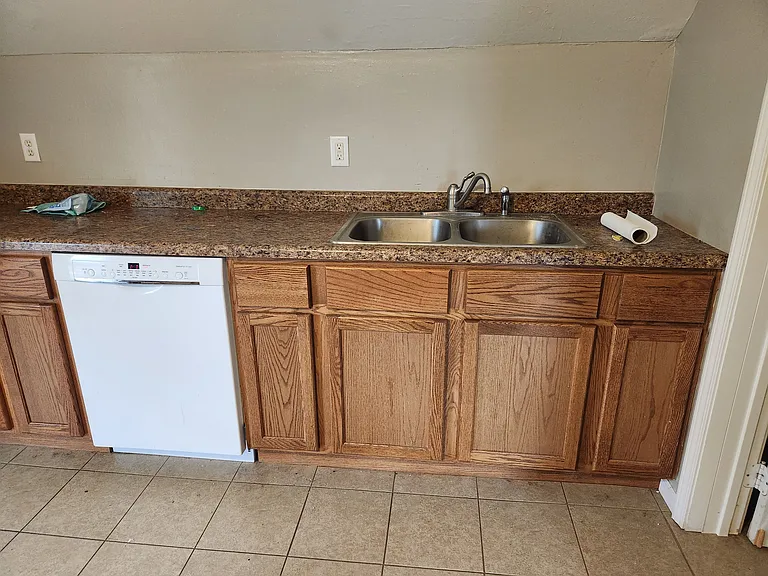 1414 Menomonie St #1414.5 — Photo 5
