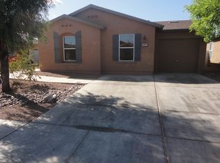 8297 W Redshank Dr, Tucson, AZ 85757