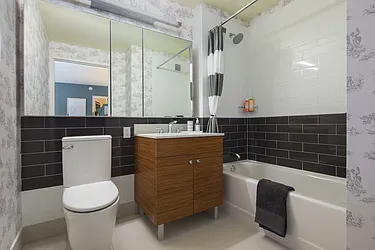 530 West 45th Street, #10M