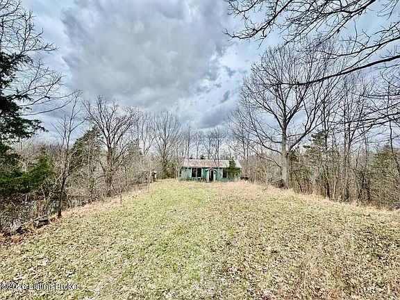 5th image of 482 Gordon Ford Rd W