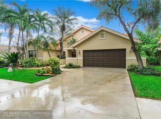 1926 River Oaks, Weston, FL 33326