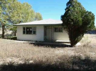 937 E 10th St, Raton, NM 87740