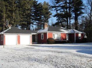 116 Hartford Ave, Hopedale, MA 01747