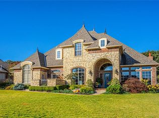2901 Cumberland Dr, Edmond, OK 73034