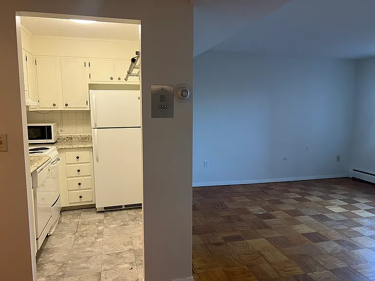 287 Harvard St #55 — Photo 5