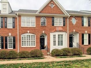 239 Kenmont Dr, Holly Springs, NC 27540