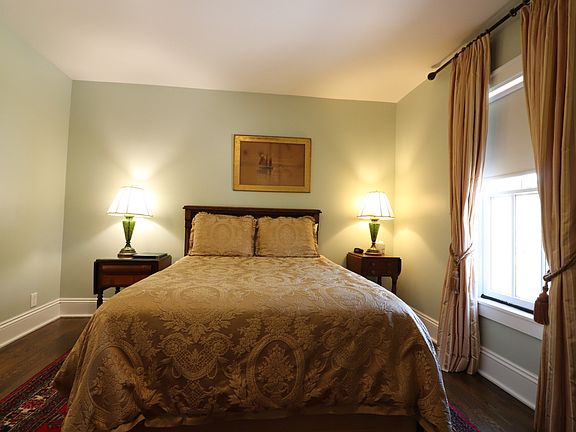 3rd image of 143 Saint Paul St #19