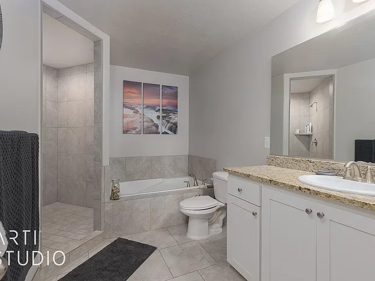 150 N 1100 E #60 — Photo 13