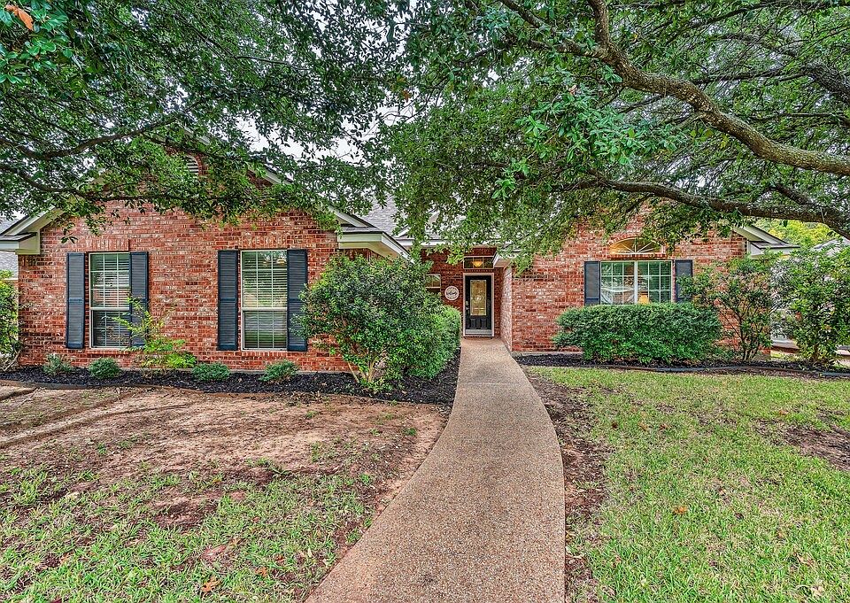 1st image of 606 Chapel View Dr