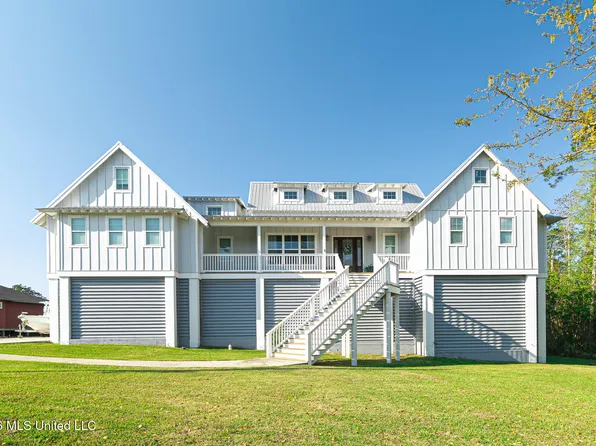 10565 Shorecrest Rd, Biloxi, MS 39532