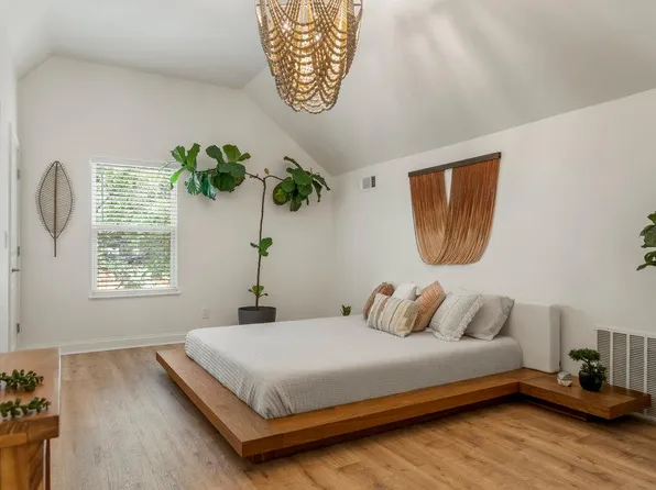 3111 S Gary Ct, Tulsa, OK 74105