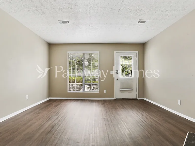 478 Prince Of Wales — Photo 4