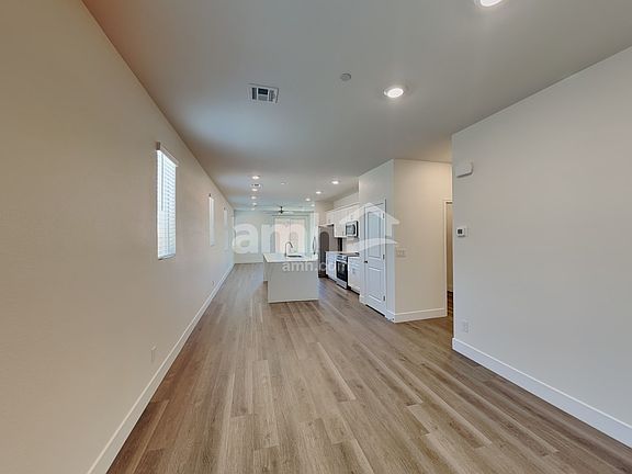 5th image of 870 English Primrose St