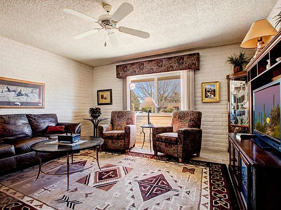 2nd image of 1652 S San Luis